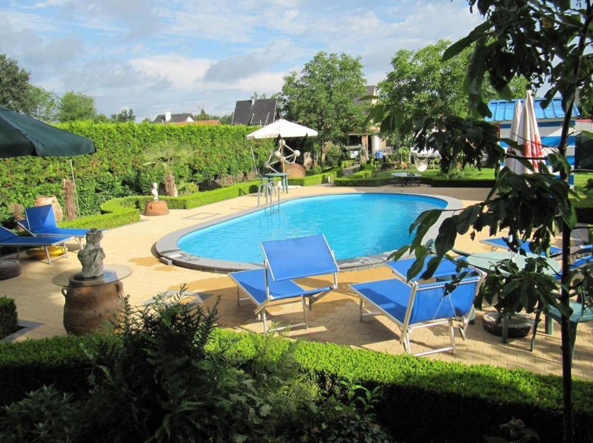 B&B Casa Roman & Vakantiewoning Voor 1 Pers Tot Max 32 Personen Zonhoven Екстериор снимка