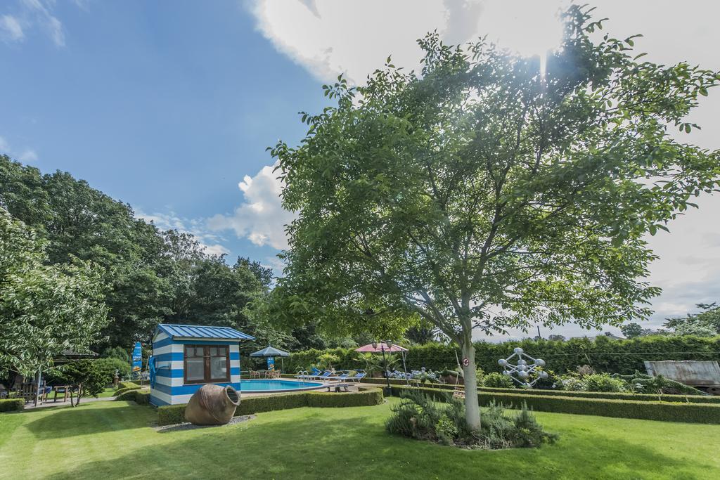 B&B Casa Roman & Vakantiewoning Voor 1 Pers Tot Max 32 Personen Zonhoven Екстериор снимка