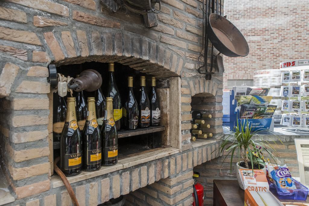 B&B Casa Roman & Vakantiewoning Voor 1 Pers Tot Max 32 Personen Zonhoven Екстериор снимка